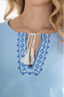 Вишиванка жіноча